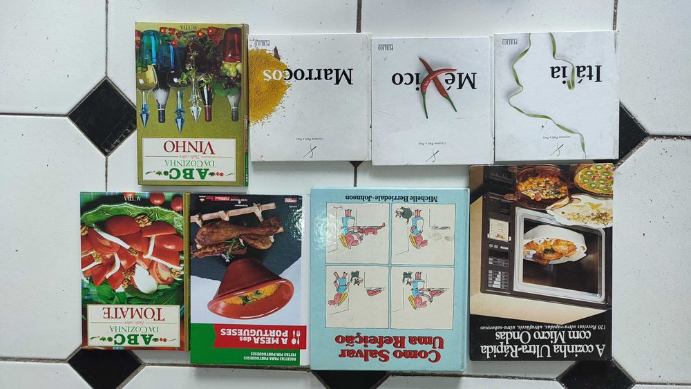 28 livros de culinária - Capa dura