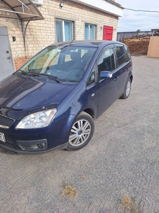 Продам машину Ford
