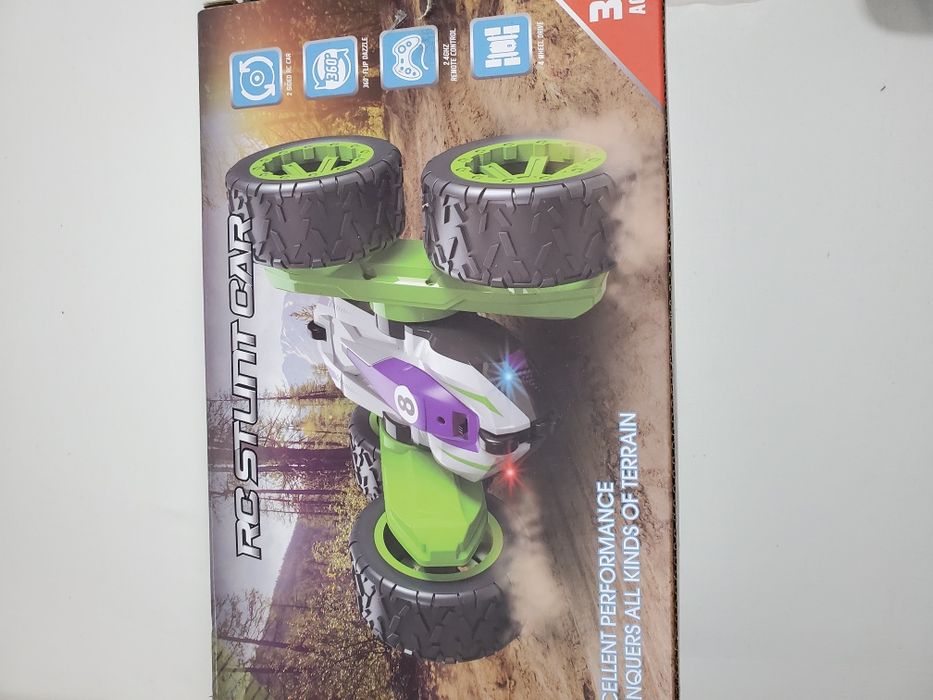 Zdalnie sterowany samochód dla dzieci 3+