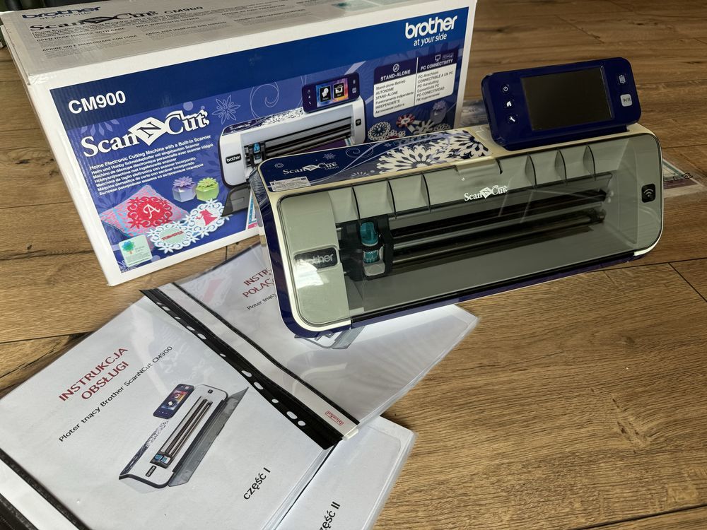 Ploter tnący Brother ScanNCut CM900