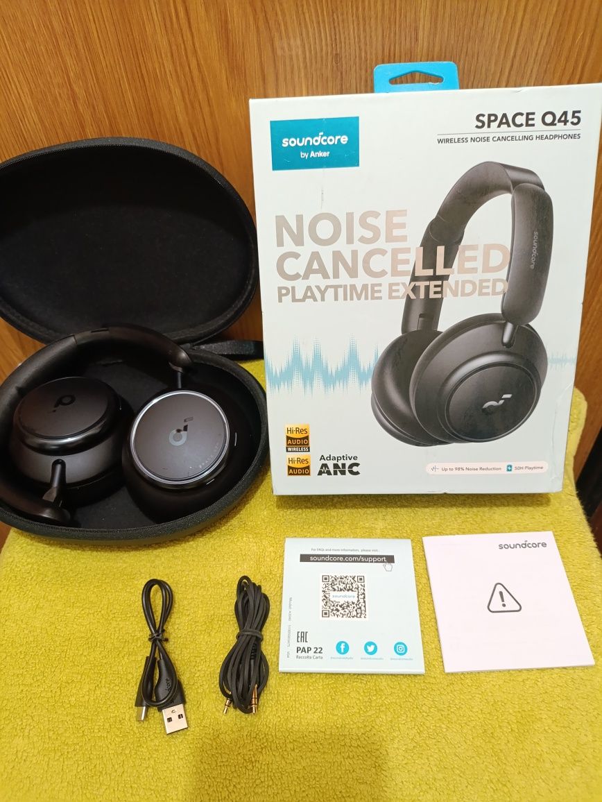 Навушники з мікрофоном Anker Soundcore Space Q45