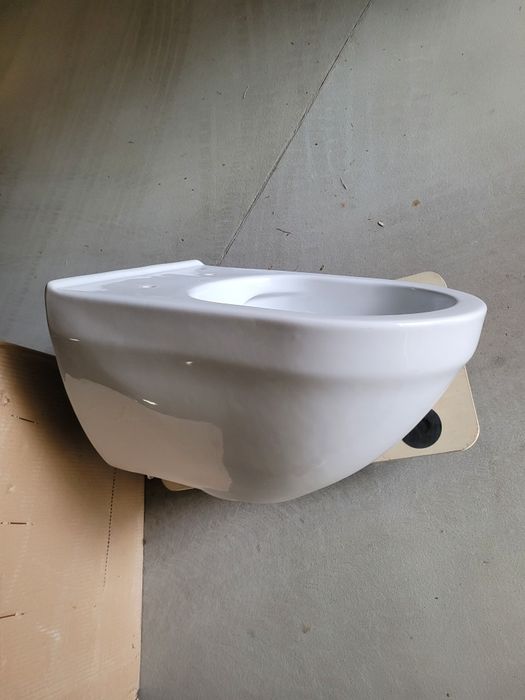 Miska wc wisząca Roca Hebe z Deską wolnoopadającą NOWA