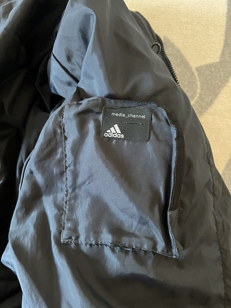 Пуховик Adidas L 50-52, черный