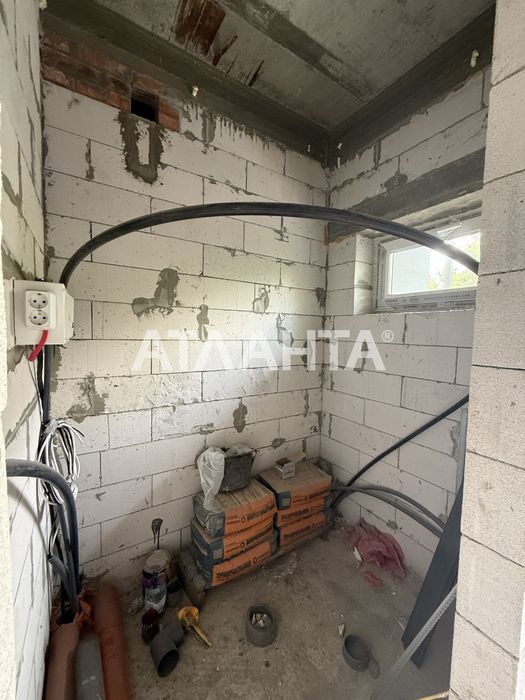 Продаж квадрексу в центрі Вишневого. Богдана Хмельницького.