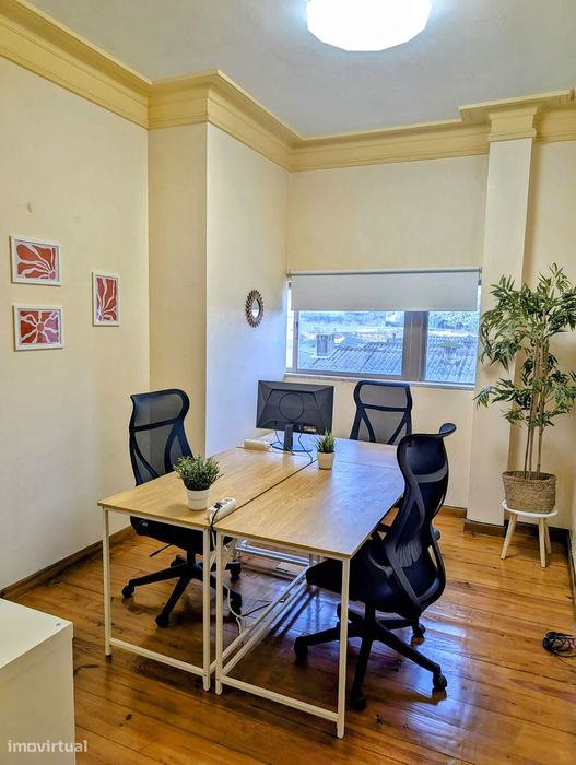 Escritórios junto ao metro Campanhã