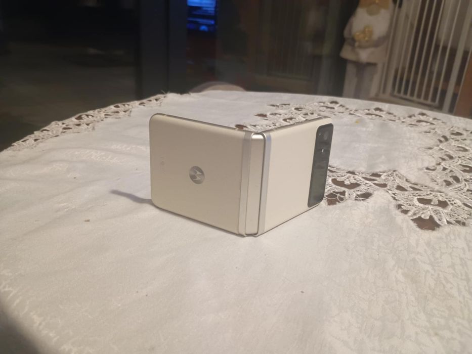 Motorola raze 40