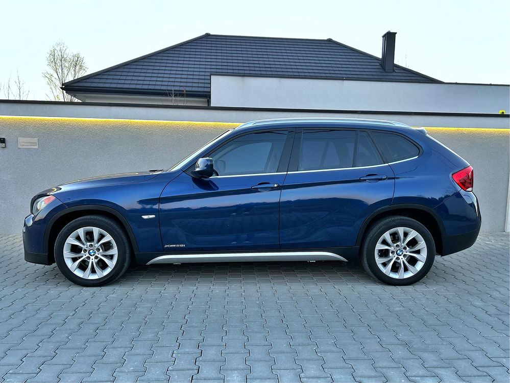BMW X1 z 2012r • 2.0 benzyna • xDrive • Automat * Skóry • Panorama •