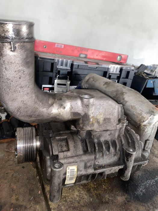 Kompresor eaton m62 sprawny