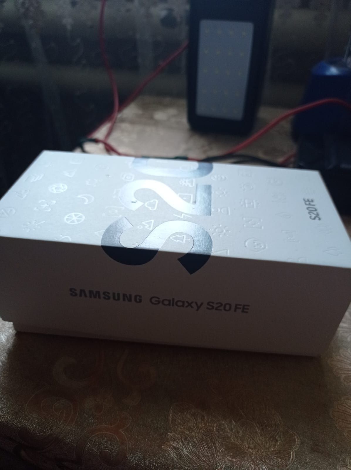 Samsung S20fe 8/256