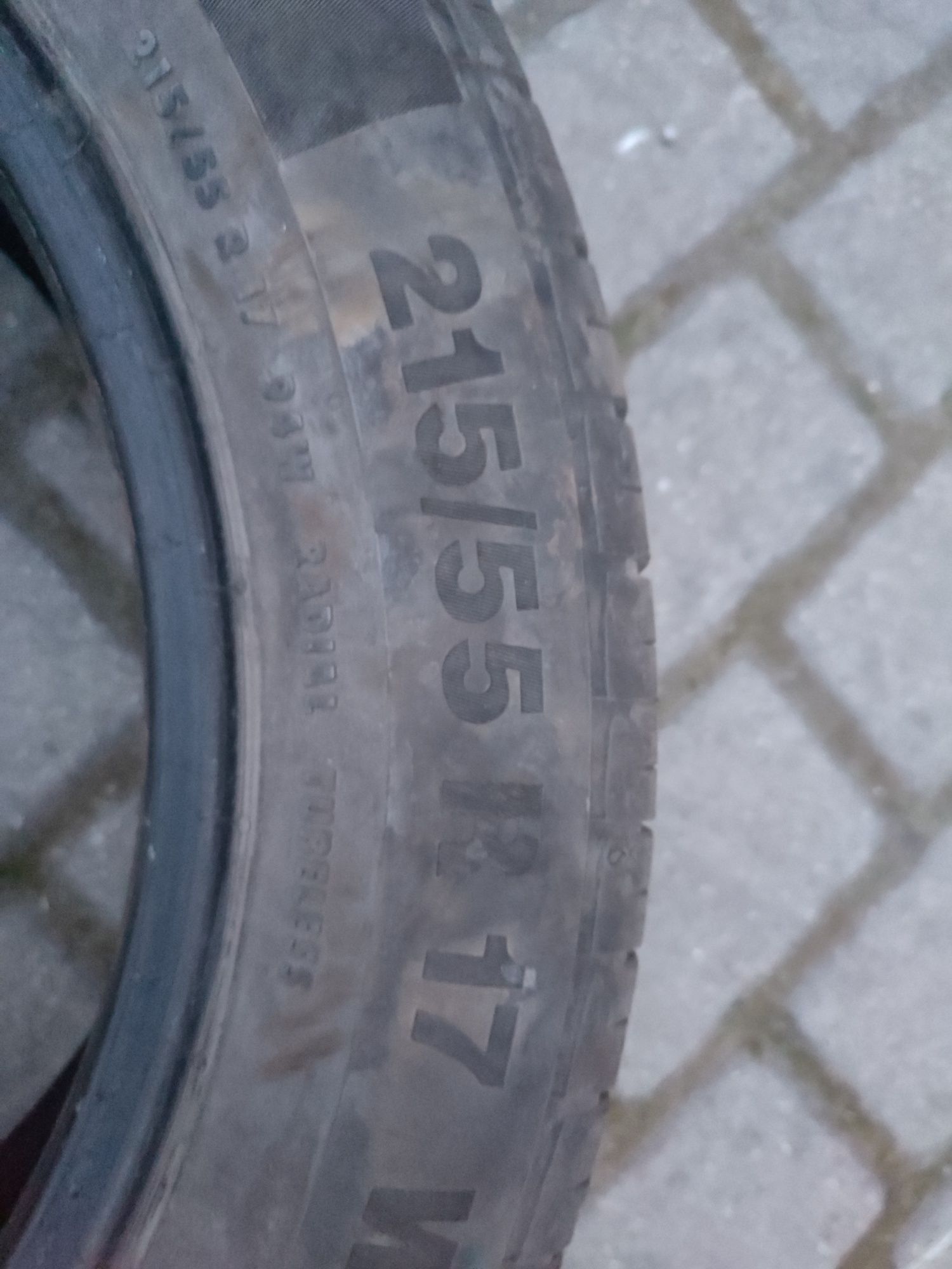 Opony Continental 215/55R17