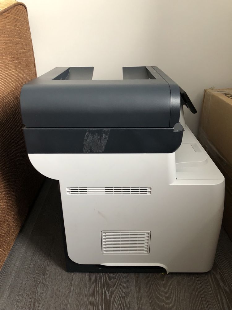 МФУ HP LaserJet Pro MFP 521dn