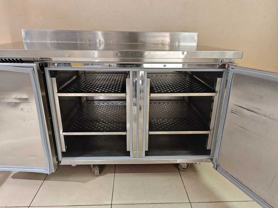 Stół chłodniczy GORT 2-drzwiowy 370L półka cukiernicza 40x60 do Pizzy