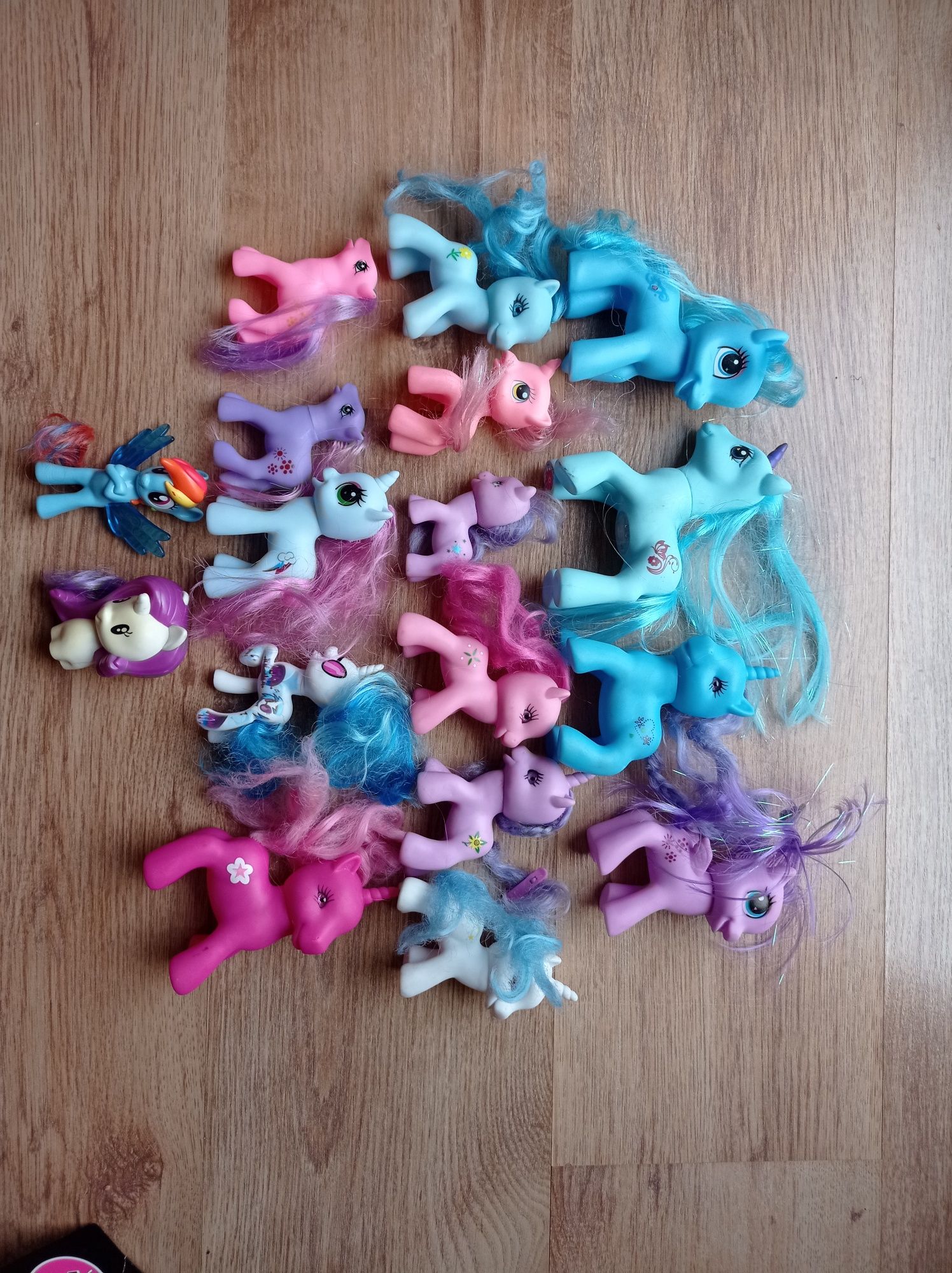 17 kucyków Pony Mega zestaw