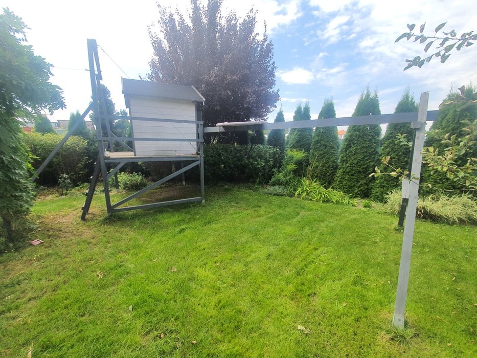 Domki z drewna 2 sztuki plus tyrolka plac zabaw huśtawka