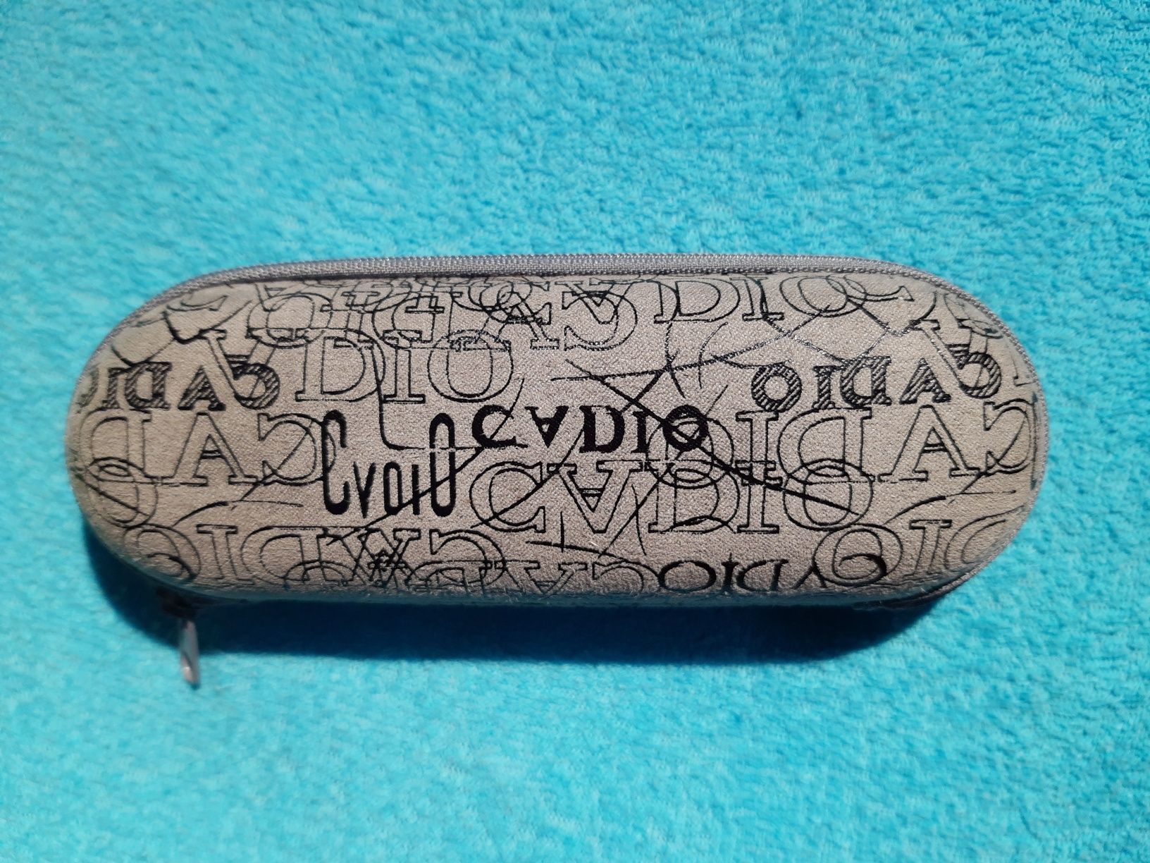 Solidne okulary dwuogniskowe +4° z etui. Nowe!