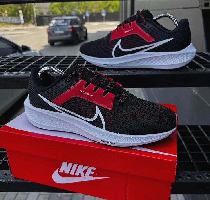 Кроссовки Найк мужские черные сеточка Nike черно белые