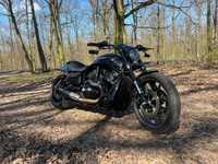 Harley-Davidson V-Rod Night Rod SPECIAL * Akrapović * Power Commander * Led * Transport * Softail