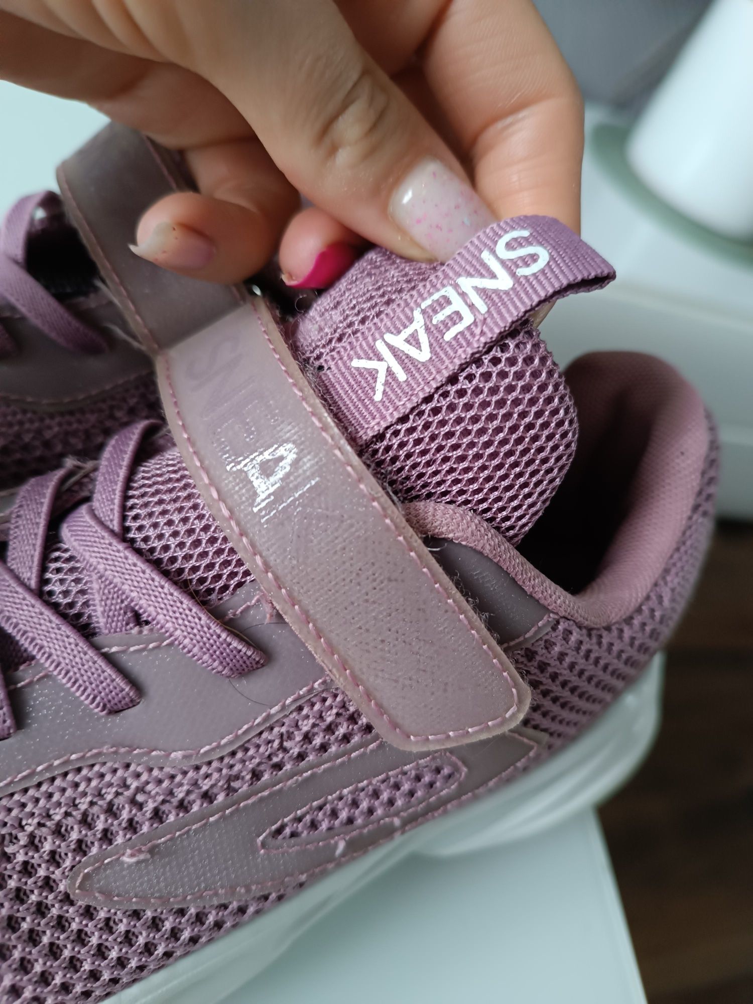 Adidasy buty sportowe dla dziewczynki 34