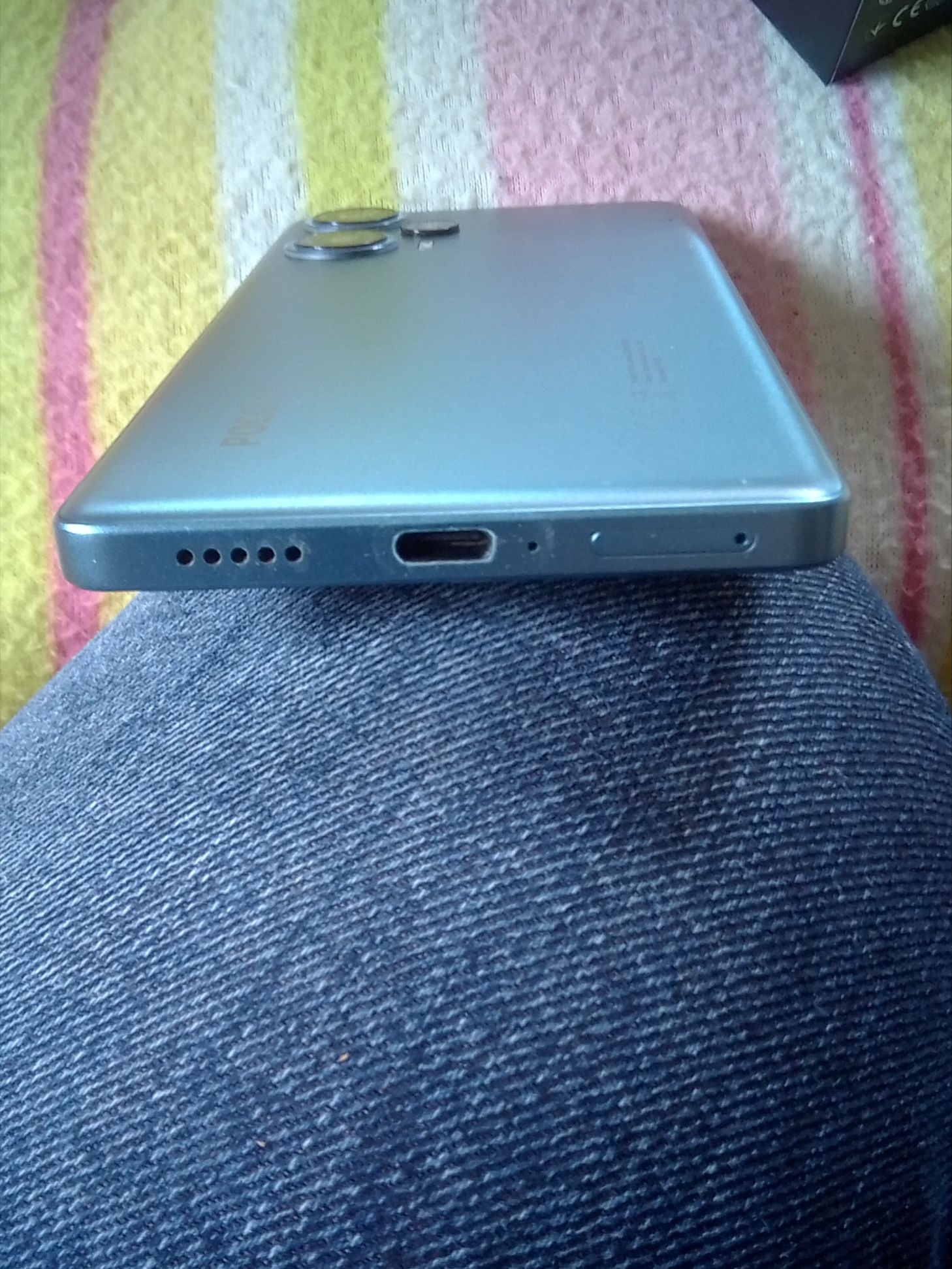Poco F5 -  12/256GB
