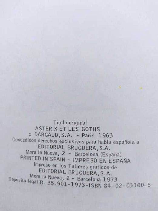 Astérix (antigos) em francês (1) e espanhol (3)