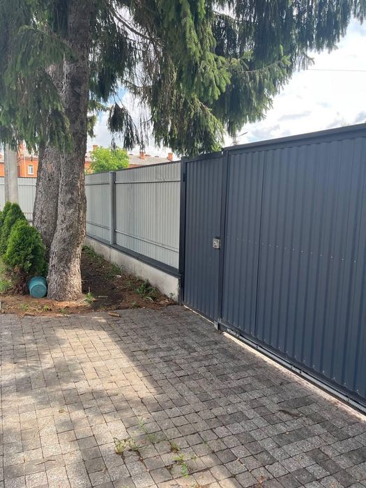 Затишний будинок