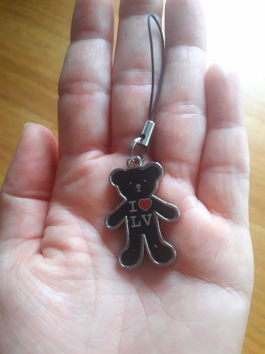 Zawieszka do telefonu Louis Vuitton miś