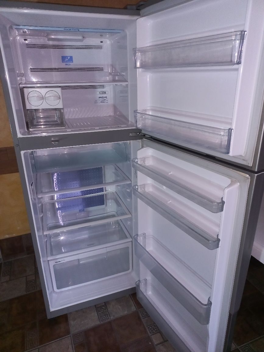 hitachi холодильник