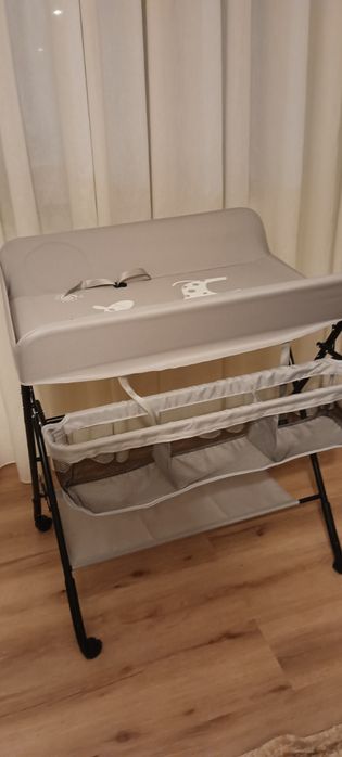 Fraldário em bom estado