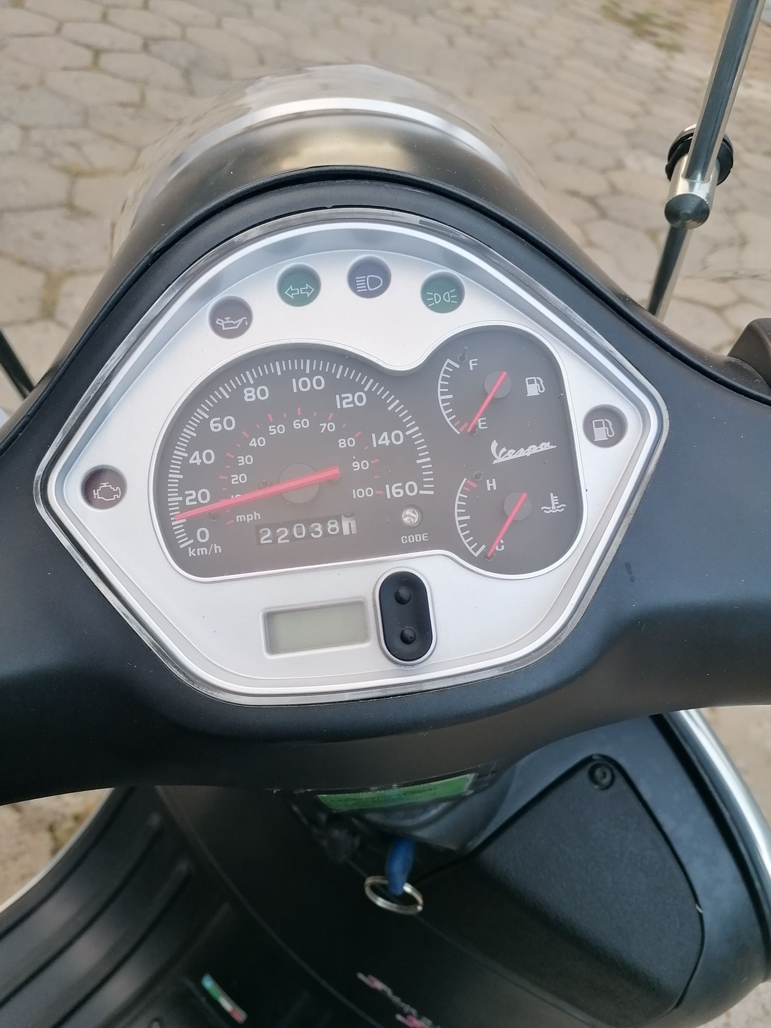 Vespa 125 gts super sport