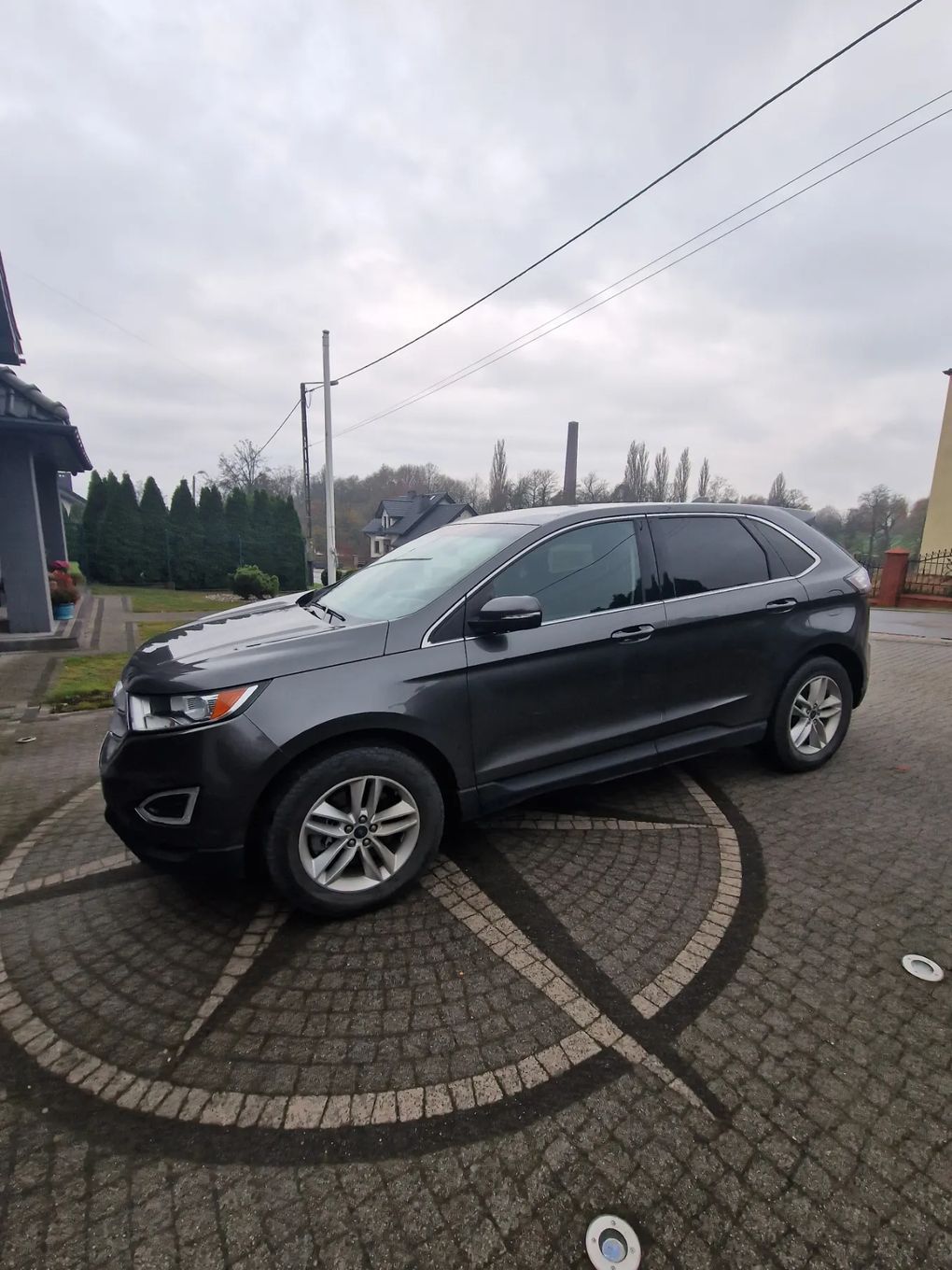 Ford Edge Ekonomiczny SUV -1999cm3, 4x4, Benzyna+LPG, garażowany, wersja SEL