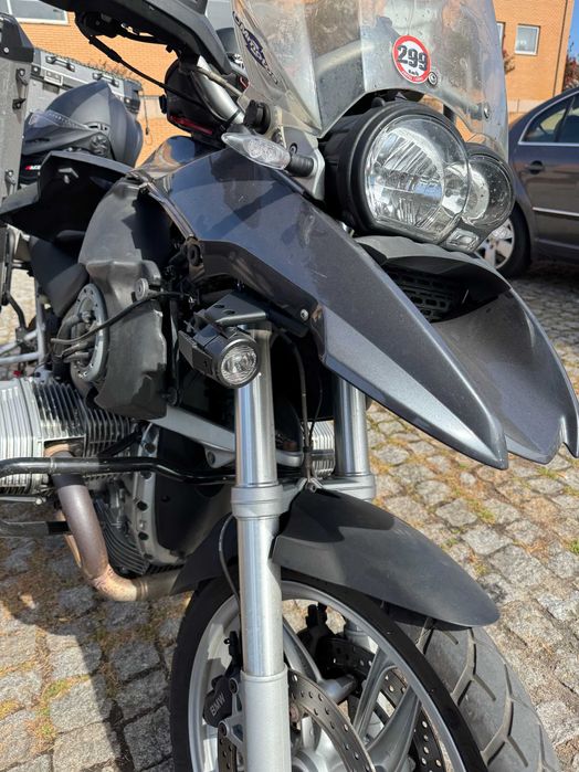 Suporte para faróis auxiliares BMW R1200Gs K25