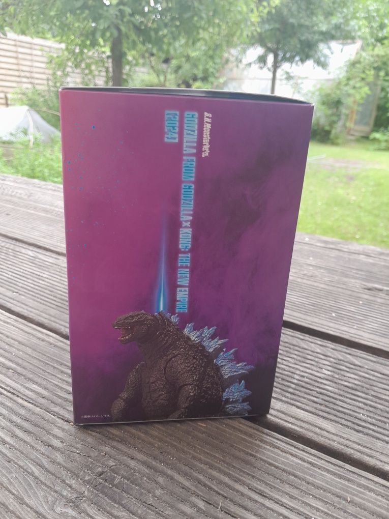Figurka S.H. Monsterarts Godzilla 2024 OPAKOWANIE USZKODZONE