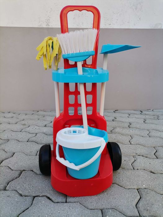 Conjunto de 3 brinquedos + 3 anos