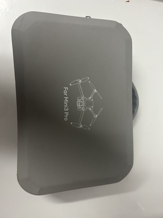 Dji 3 mini pro muito novo