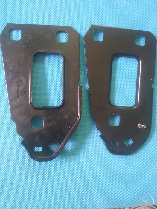 Кронштейны усилителя бампера Audi A4 B8, A5