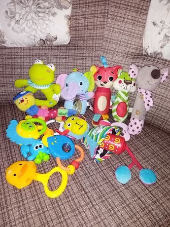 Іграшки для дітей 0-2р