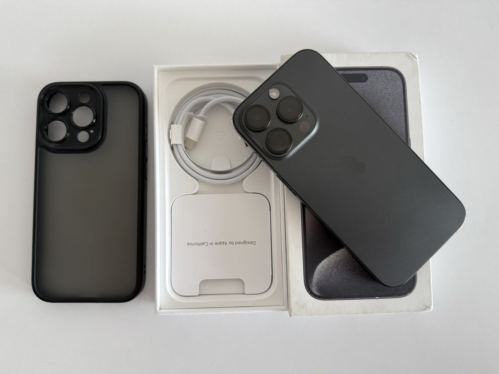 iPhone 15 pro 512Gb Black Titanium