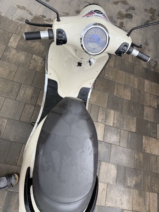 Skuter elektryczny SLEEK 1,2 kW