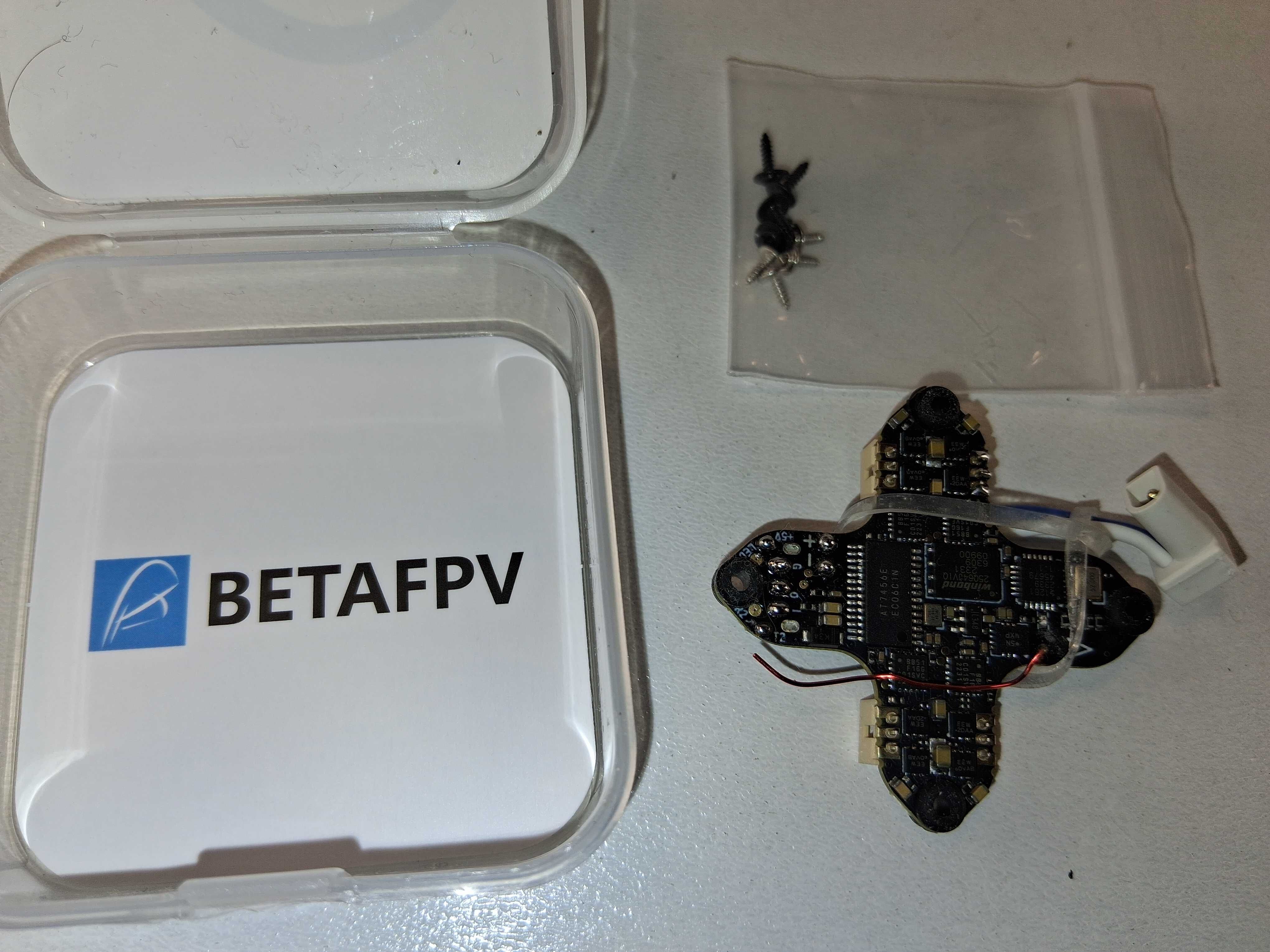 E048 BETAFPV Seria PV 65/75mm 1S Kontroler Lotu Drona FPV