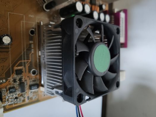 PC Completo AMD Sempron 2800+