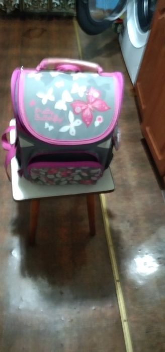 Школьный рюкзак для девочки