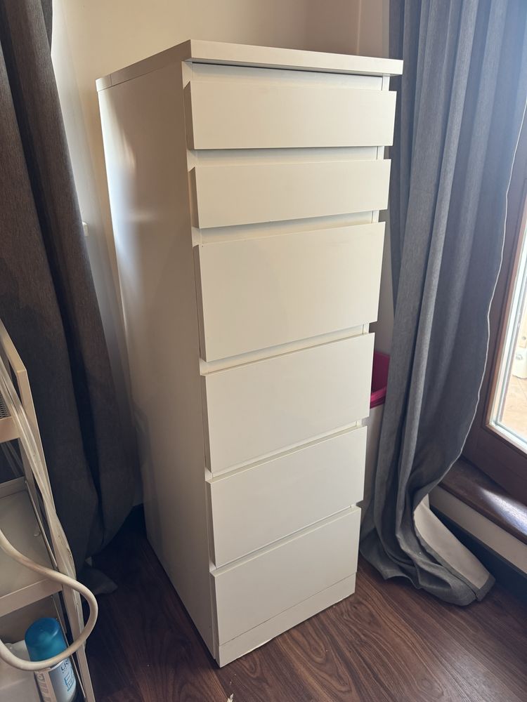 Szafka komoda ikea biala z lustrem