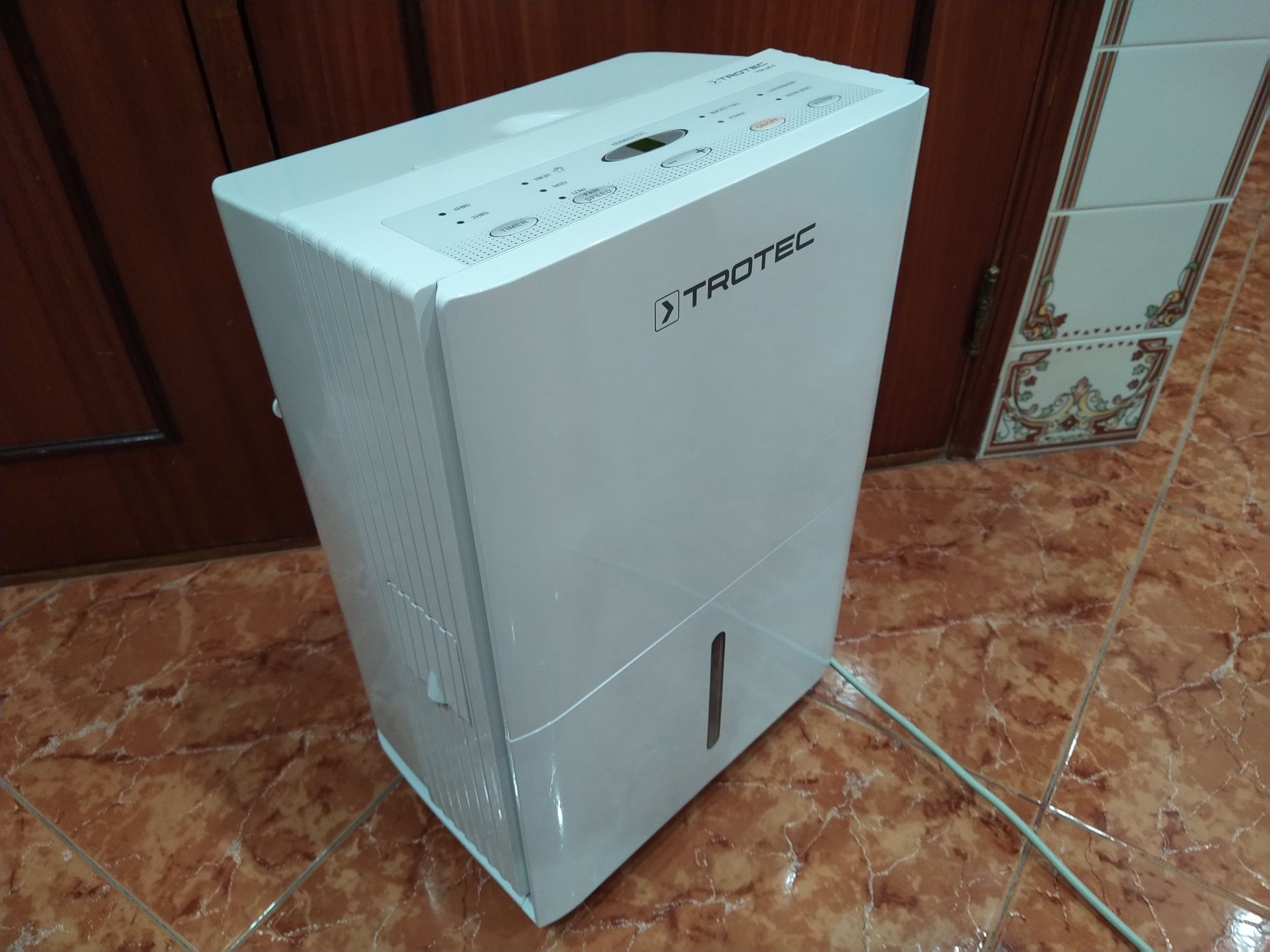 desumidificador Trotec Modelo TTK 65 E.  Casa quarto apartamento.