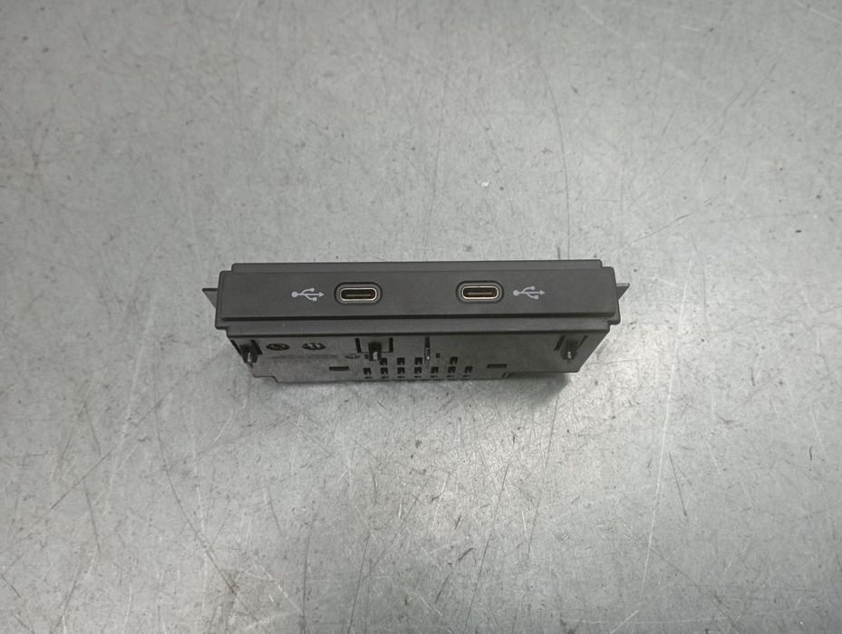 Módulo USB / AUX / IPOD SEAT Leon (KL1)