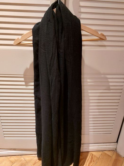 Cachecol preto quente