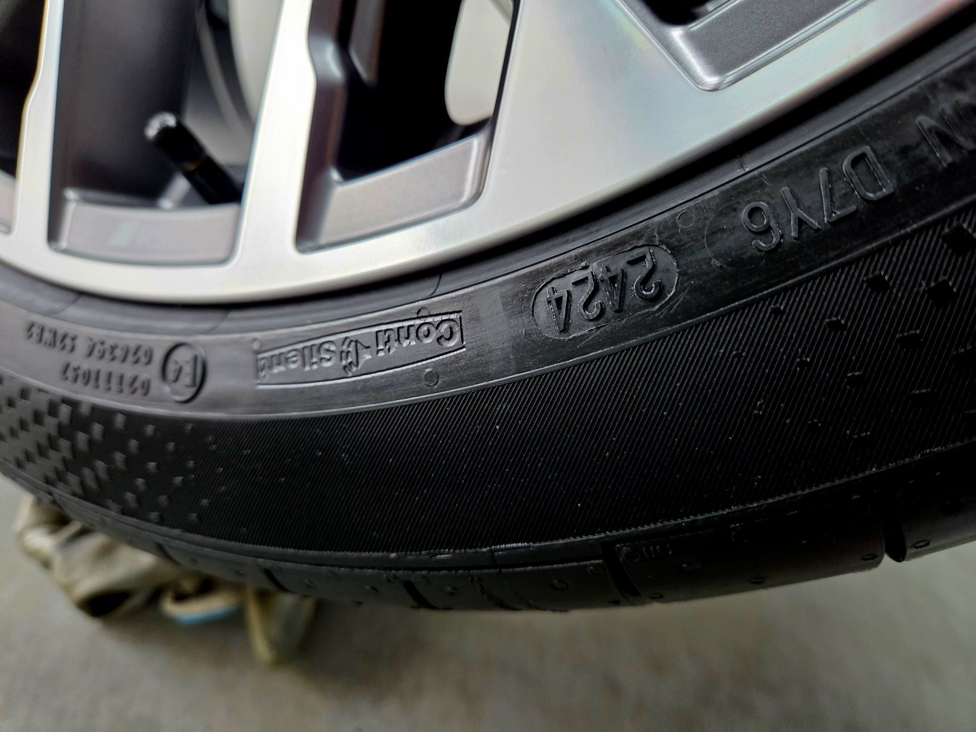 Nowe oryginalne koła Audi 21 A6 C8 C7 Allroad Q5 SQ5 2024r