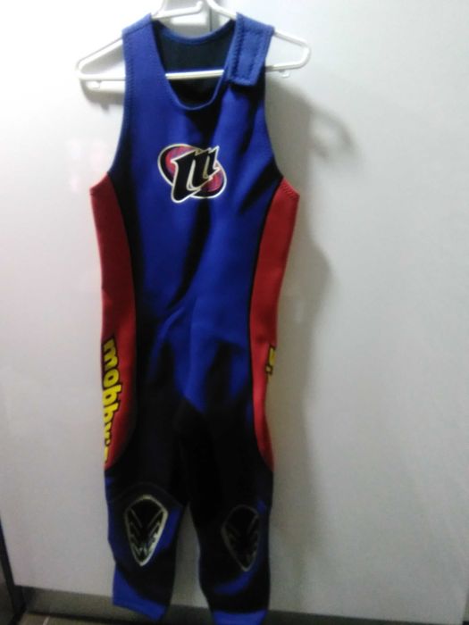 Fato desportos nauticos