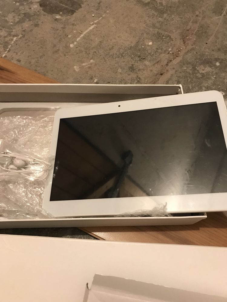 klawiatura do tabletu z tabletem
