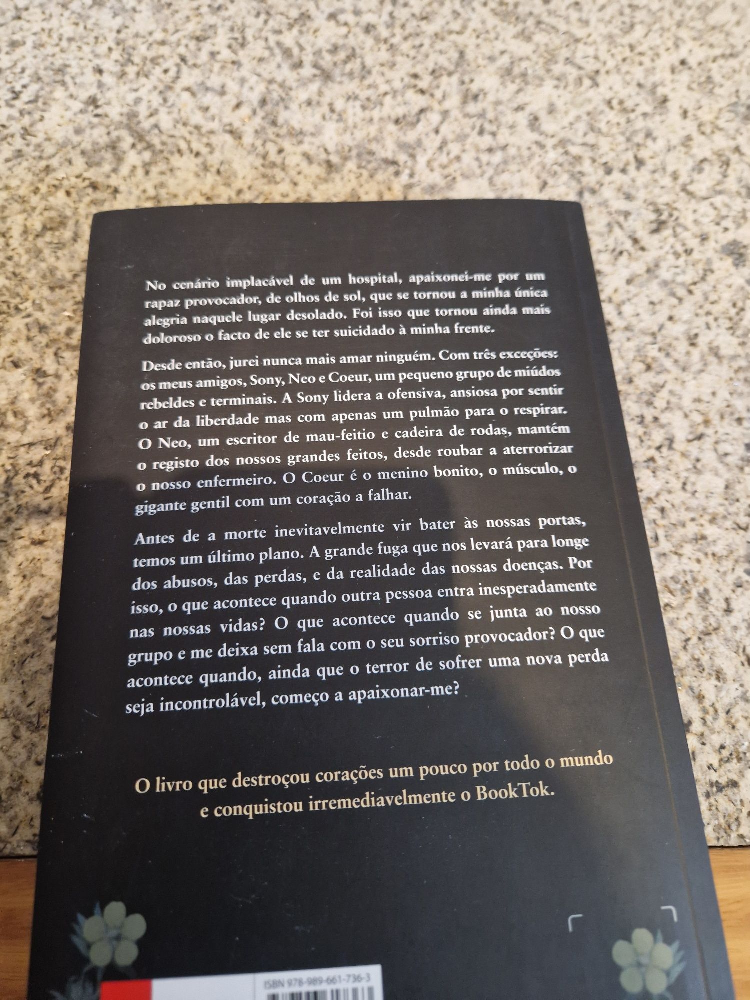 Livro Apaixonei-me pela esperança de Lancali