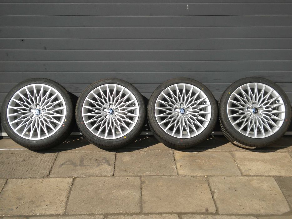 Nowe koła lato alu 18 5x112 oryg AUDI S3 A3 Skoda Octavia II III RS